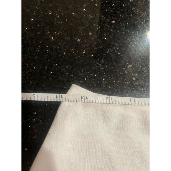 NIA Moon Skort White Linen featuring Black lace trim and a slit size S - Picture 5 of 6